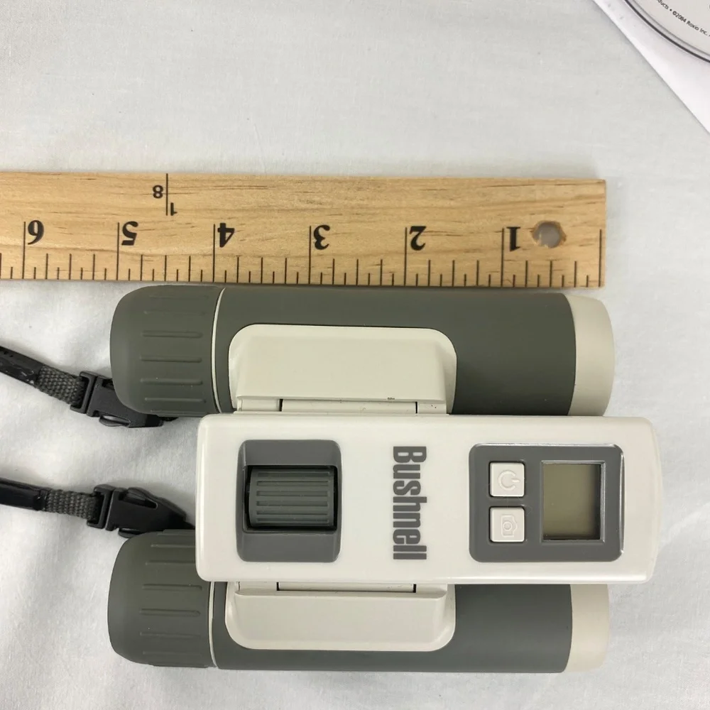 2006 Bushnell Imageview Binocular and Digital Camera #11-1026 + Accessories